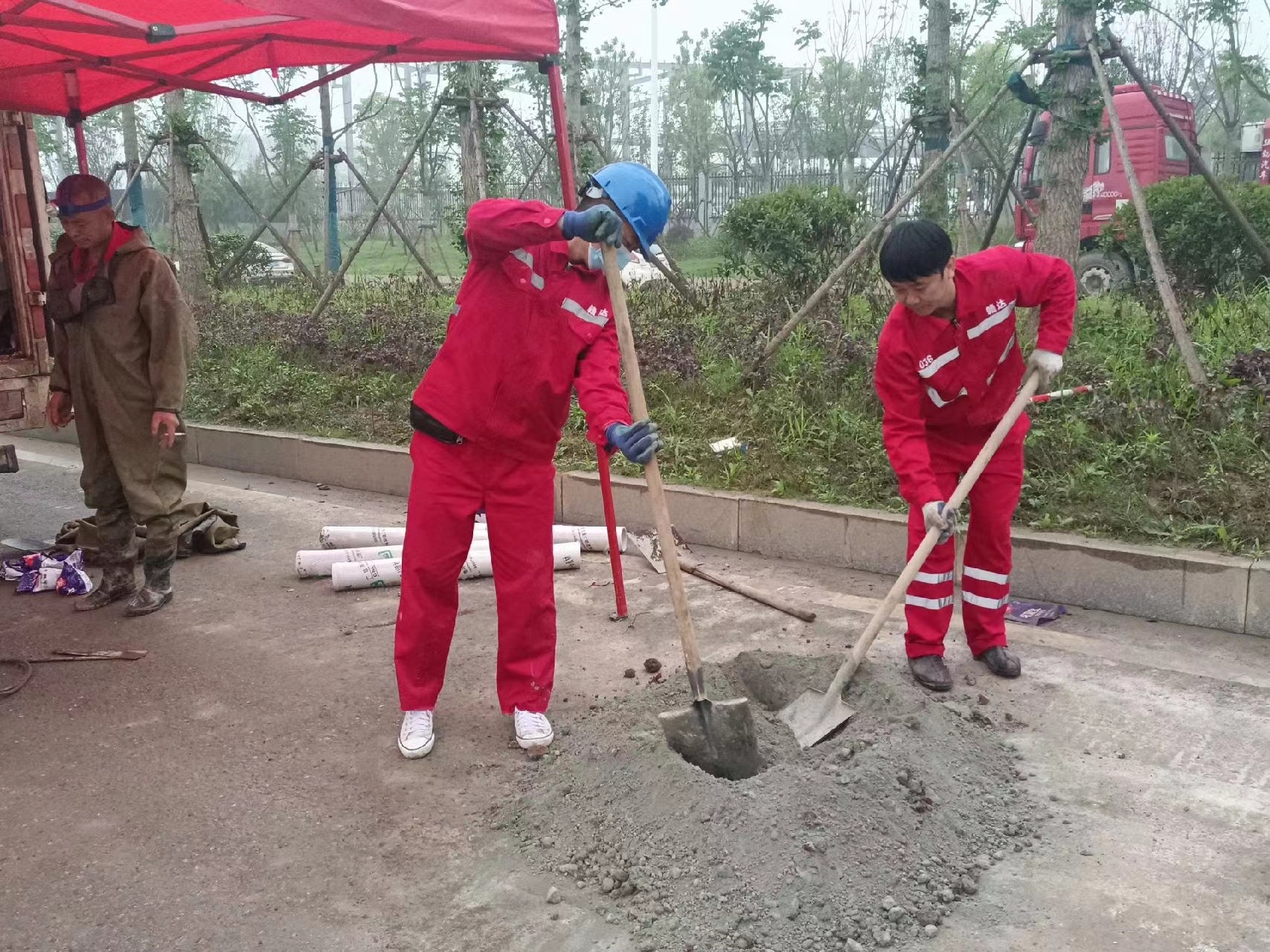 江安管道疏通哪家好】及时进行市政管道清淤